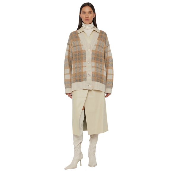 OAK + FORT Sweaters - Oak + Fort Fuzzy Oversized Plaid Cardigan